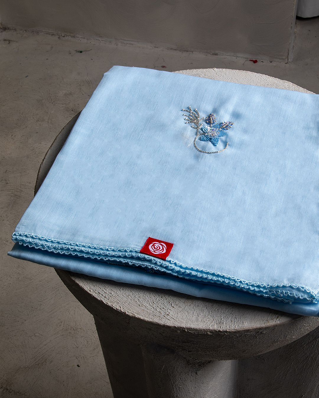 DK6-61 شيلة بيت منثرات عريضة - قطن ويل