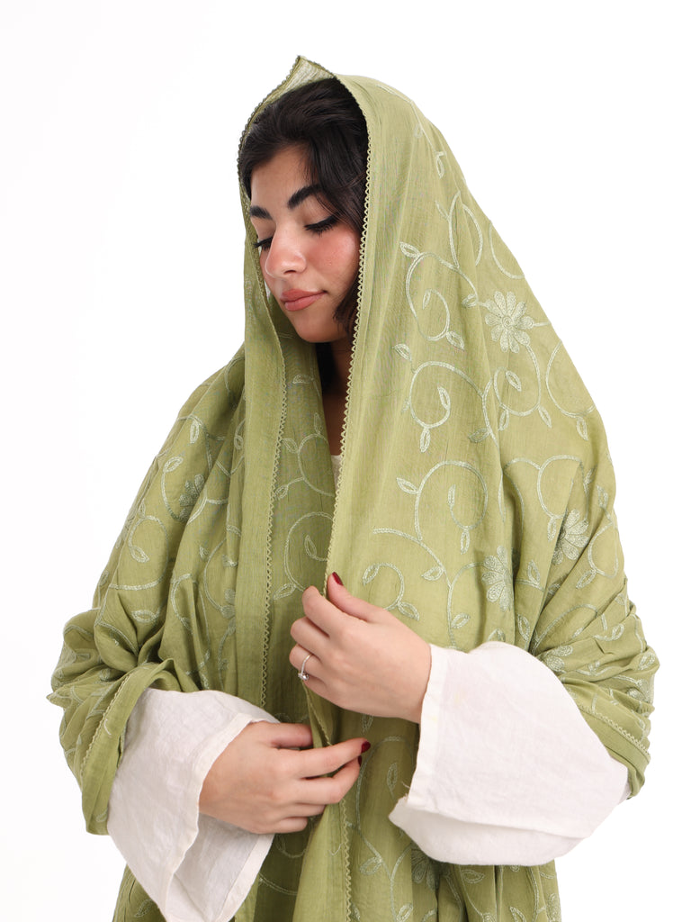 TR1_12 شيله مطرزة خضراء عريضة