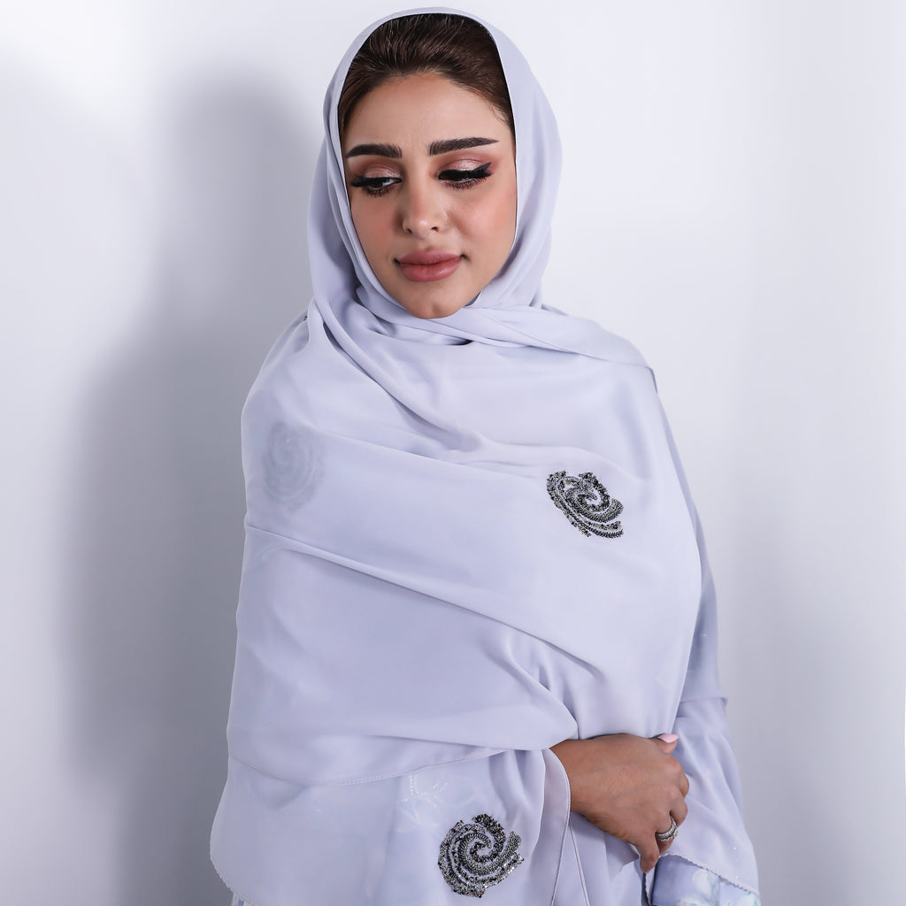 SHQ-03 شيلة حور