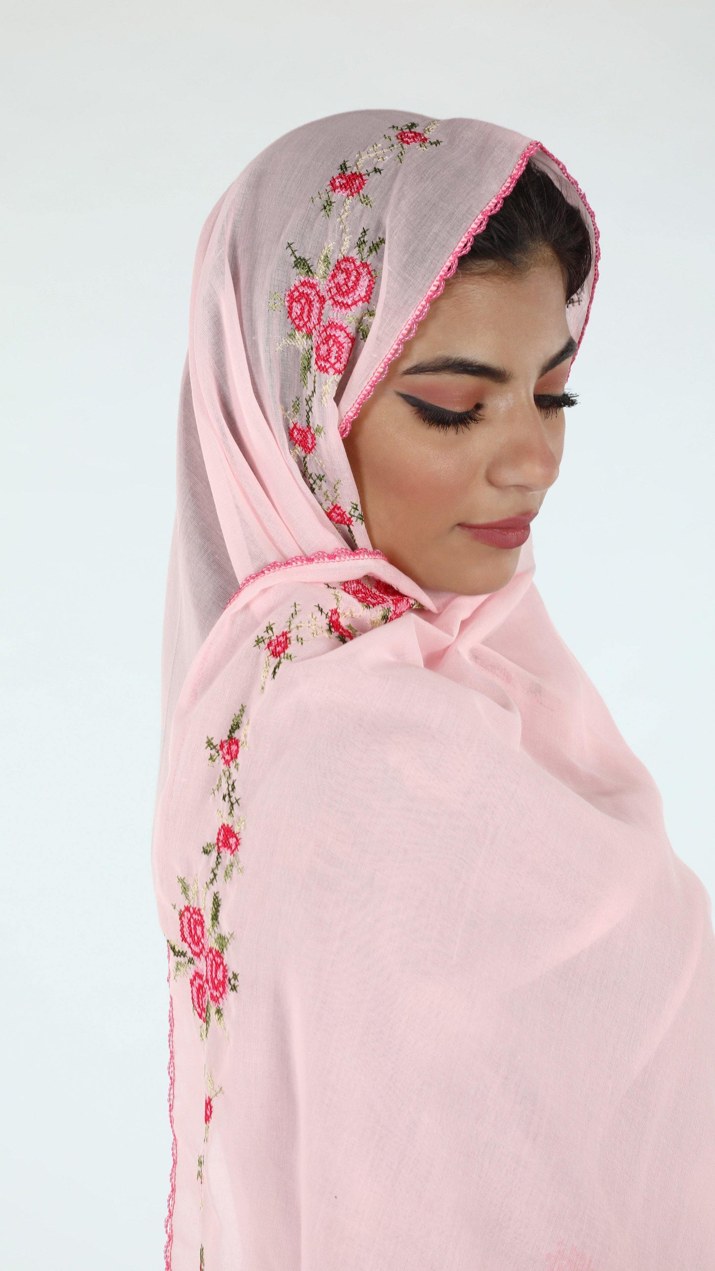 RZ1-392 شيلة جوري روز وردية بأطراف غامجة - Shailah.ae شيلة