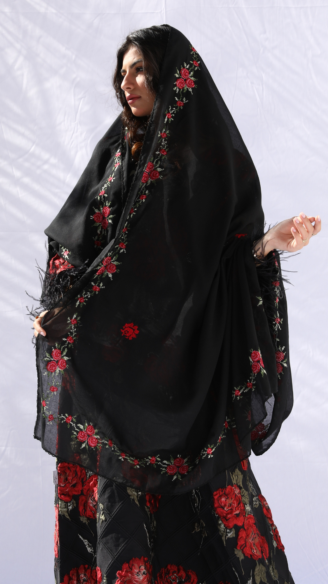 RZ1-379 شيلة جوري روز سودة - Shailah.ae شيلة